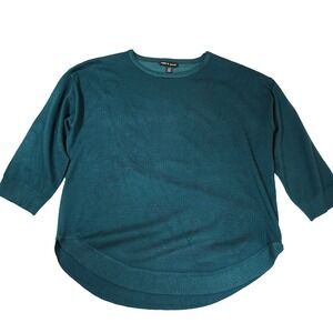 Cable & Gauge Green Embossed Sweater Womens M Light Weight Tulip Hems 3/4 Sleeve